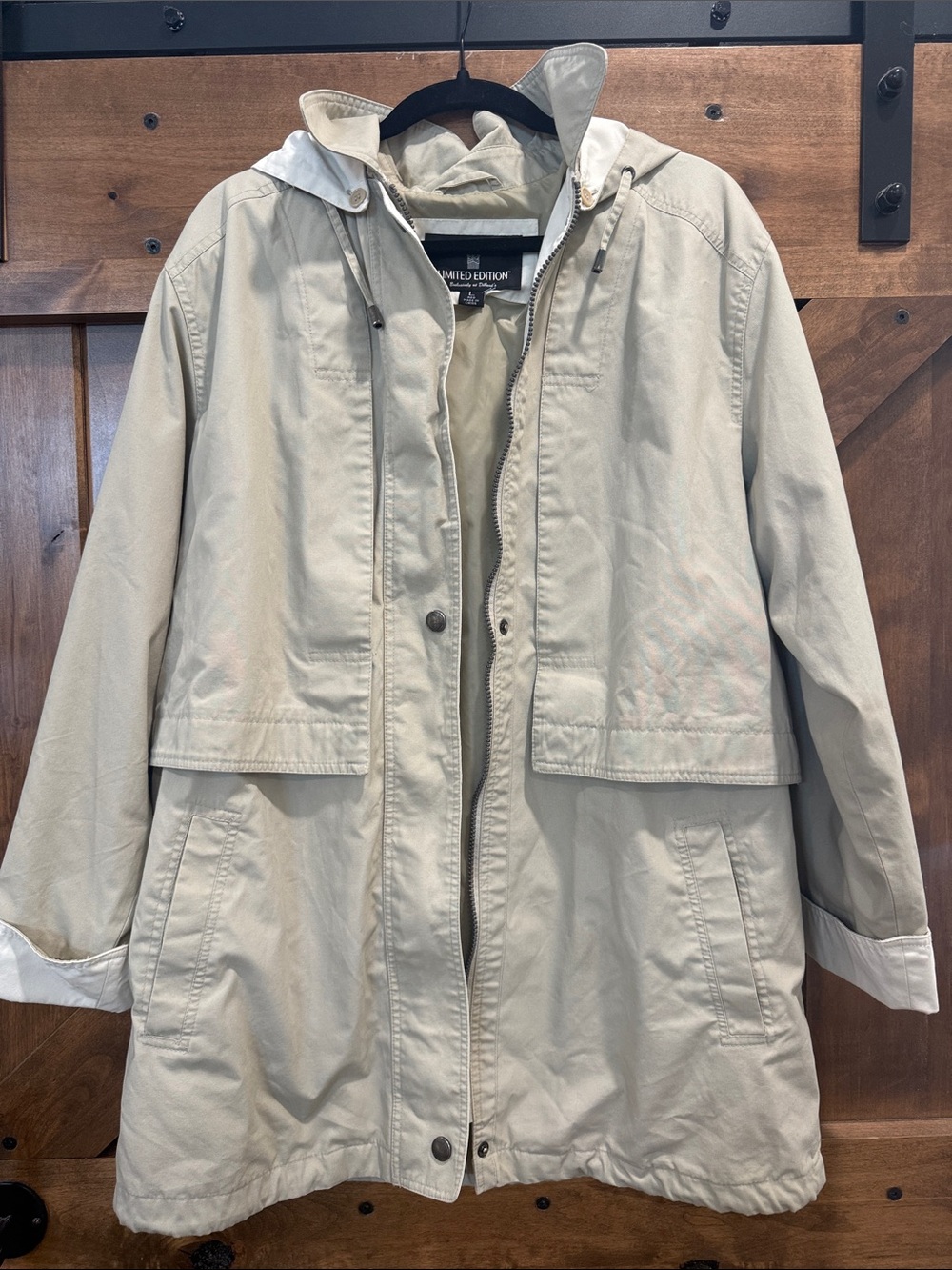 Limited Edition Light Beige Hooded Anorak Jacket Size Large
